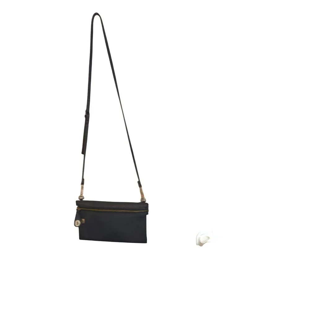 Sondra Roberts Square Navy Blue Pebbled Crossbody Bag Gold Hardware Slim Clutch